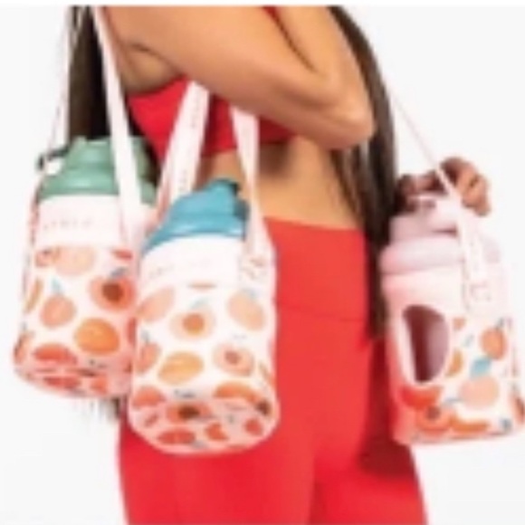 HydroJug Bundle LIMITED EDITION SOLD OUT - Picture 13 of 14